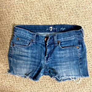 Denim shorts size 26